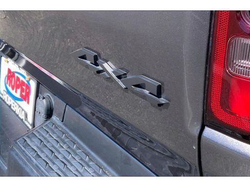 Used 2022 RAM 1500 Rebel w/ Rebel Level B Equipment Group AWD/4WD image 8