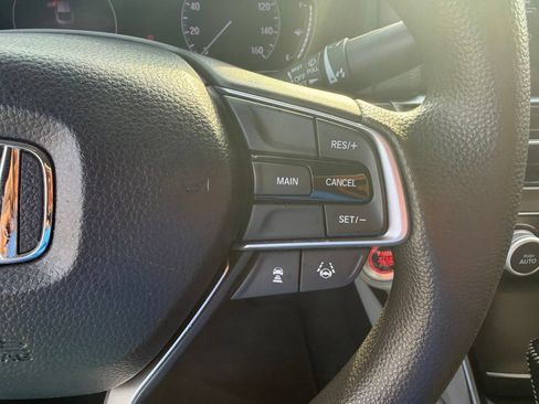 Used 2019 Honda Accord LX image 23
