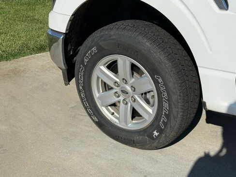 Used 2021 Ford F150 XLT AWD/4WD image 5
