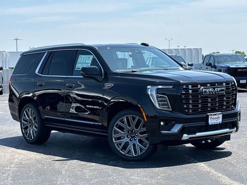 New 2026 GMC Yukon Denali Ultimate AWD/4WD image 2