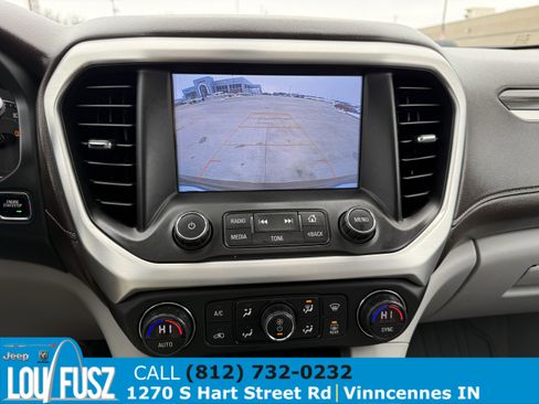 Used 2018 GMC Acadia SLT image 32