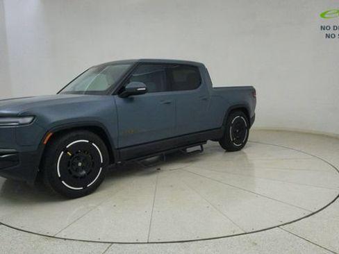 Used 2025 Rivian R1T Premium AWD/4WD image 67