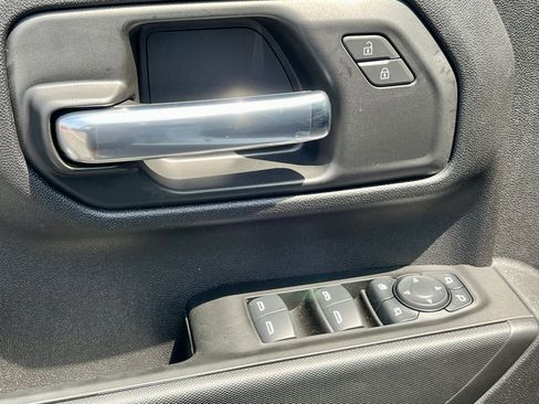 New 2025 GMC Sierra 2500 Pro w/ Convenience Package image 9