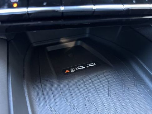 New 2026 Chevrolet Equinox EV LT w/ Convenience Package II FWD image 32