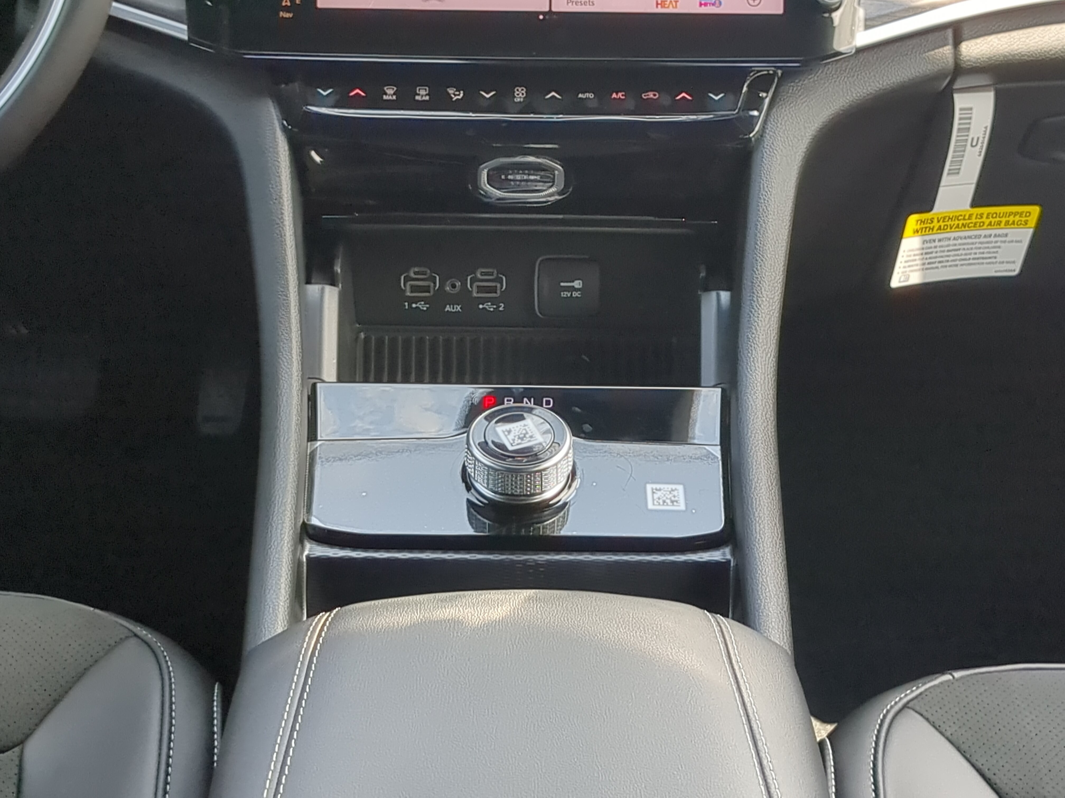 New 2026 Jeep Grand Cherokee Altitude RWD image 17