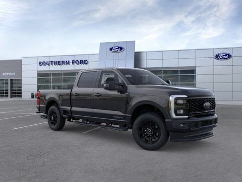 New 2026 Ford F250 Lariat w/ Black Appearance Package AWD/4WD image 8