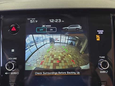 Used 2025 Subaru Outback Premium w/ Popular Package #1A image 19