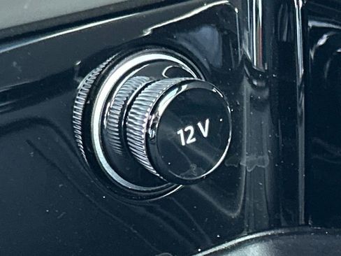 Used 2025 Audi SQ5 Premium Plus w/ Premium Plus Package image 34