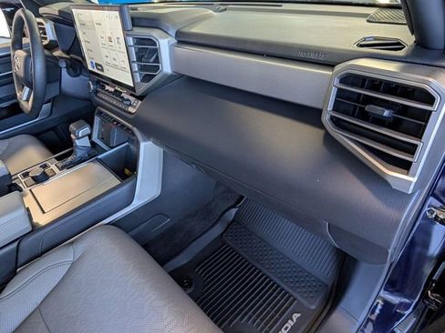 Used 2025 Toyota Sequoia Limited image 17