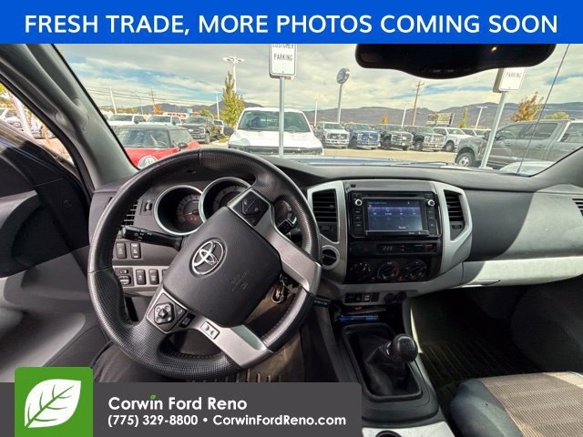 Used 2014 Toyota Tacoma 4x4 Double Cab w/ TRD Off-Road Package image 16