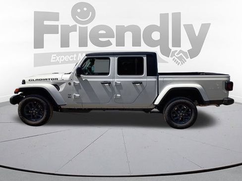 New 2026 Jeep Gladiator Sport AWD/4WD image 8