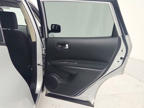 Used 2013 Nissan Rogue S w/ Special Edition Pkg image 27