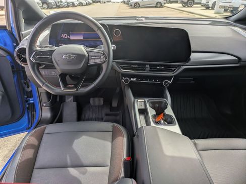 Used 2024 Chevrolet Equinox EV RS image 26