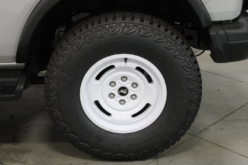 New 2026 Ford Bronco Heritage Edition AWD/4WD image 17