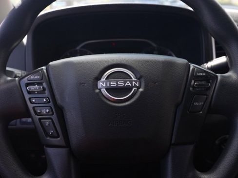 Used 2023 Nissan Frontier SV image 24