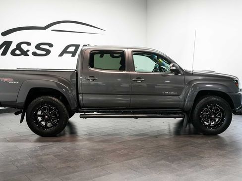 Used 2013 Toyota Tacoma PreRunner w/ TRD Sport Pkg RWD image 8
