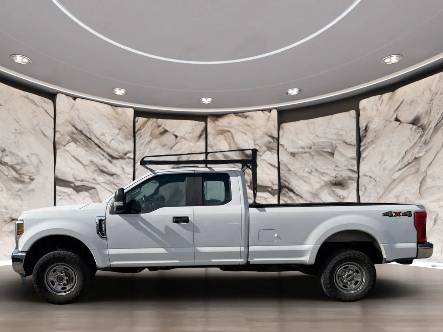 Used 2019 Ford F250 XL w/ XL Value Package AWD/4WD image 5