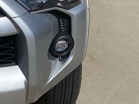 Used 2021 Toyota 4Runner SR5 image 10