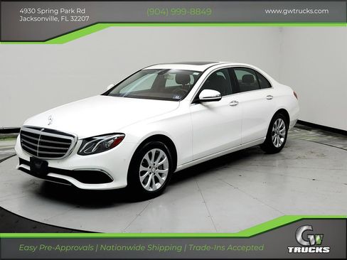 Used 2017 Mercedes-Benz E 300 4MATIC image 1