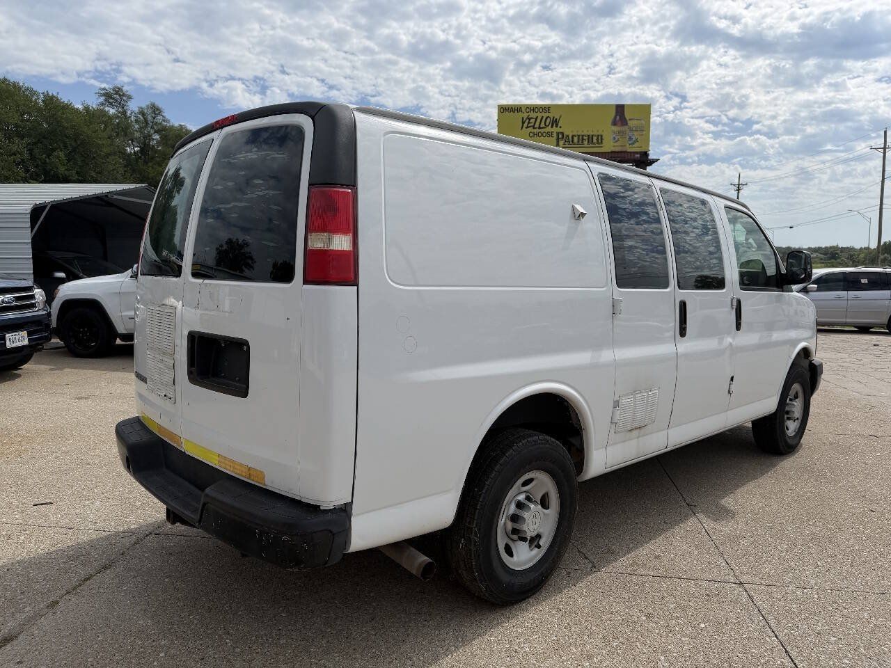 Used 2007 Chevrolet Express 2500 RWD image 6