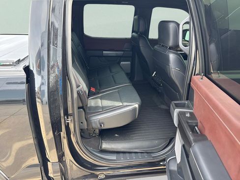 Used 2021 Ford F150 Lariat w/ Equipment Group 502A High image 11