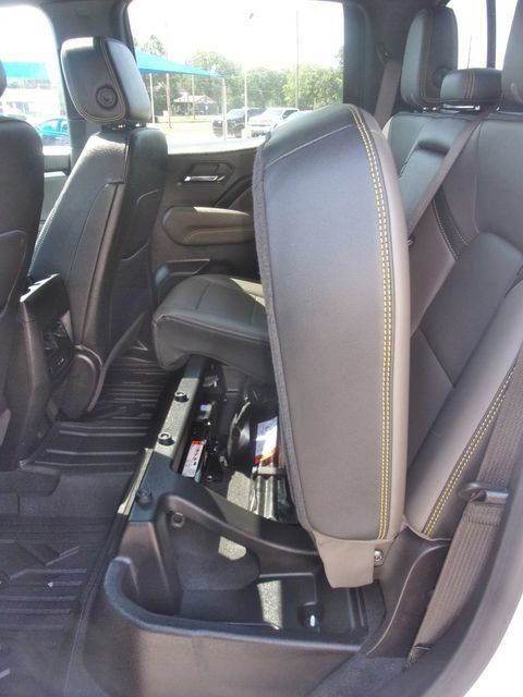 Used 2024 Chevrolet Colorado ZR2 w/ ZR2 Convenience Package III AWD/4WD image 31