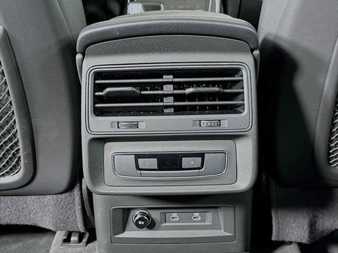 Certified 2023 Audi Q7 3.0T Premium Plus w/ Premium Plus Package AWD/4WD image 24