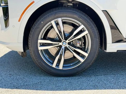 New 2027 BMW X7 M60i AWD/4WD image 2