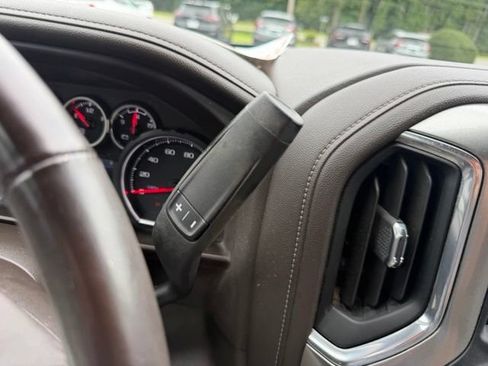 Certified 2022 Chevrolet Silverado 1500 LTZ AWD/4WD image 22