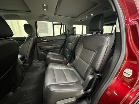 Used 2017 GMC Acadia SLT FWD image 22