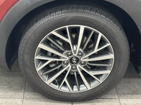 Used 2020 Hyundai Tucson Limited w/ Cargo Package FWD image 6