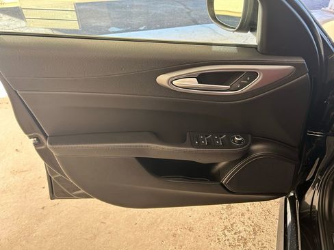 New 2025 Alfa Romeo Giulia image 22