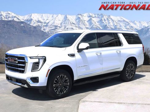 New 2026 GMC Yukon XL Elevation AWD/4WD image 1