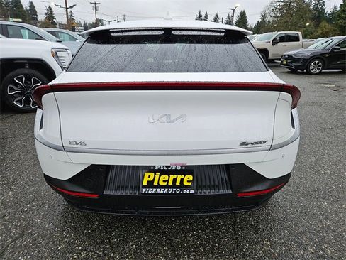 Used 2024 Kia EV6 Light image 5
