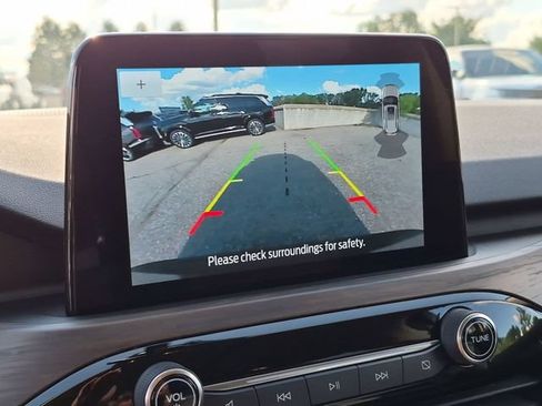 Used 2020 Ford Escape Titanium w/ Titanium Premium Package 2.0 AWD/4WD image 10