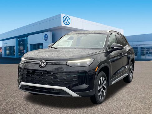 New 2026 Volkswagen Tiguan S image 4
