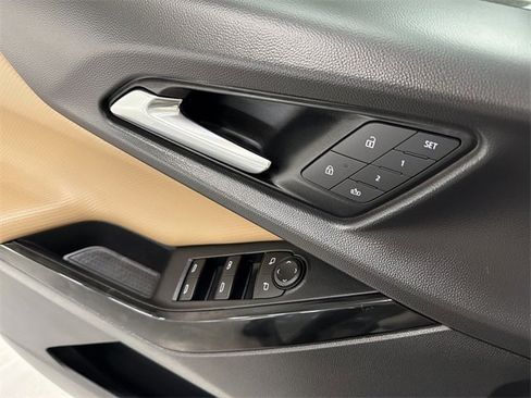 Certified 2026 Chevrolet Equinox ACTIV w/ Convenience Package III image 22