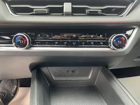 New 2026 Chevrolet Equinox RS w/ Convenience Package III image 18