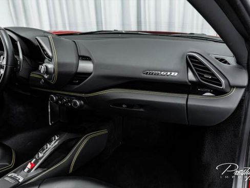 Used 2018 Ferrari 488 GTB RWD image 50