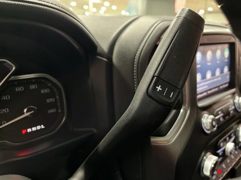 Used 2019 GMC Sierra 1500 Denali w/ Denali Ultimate Package AWD/4WD image 26