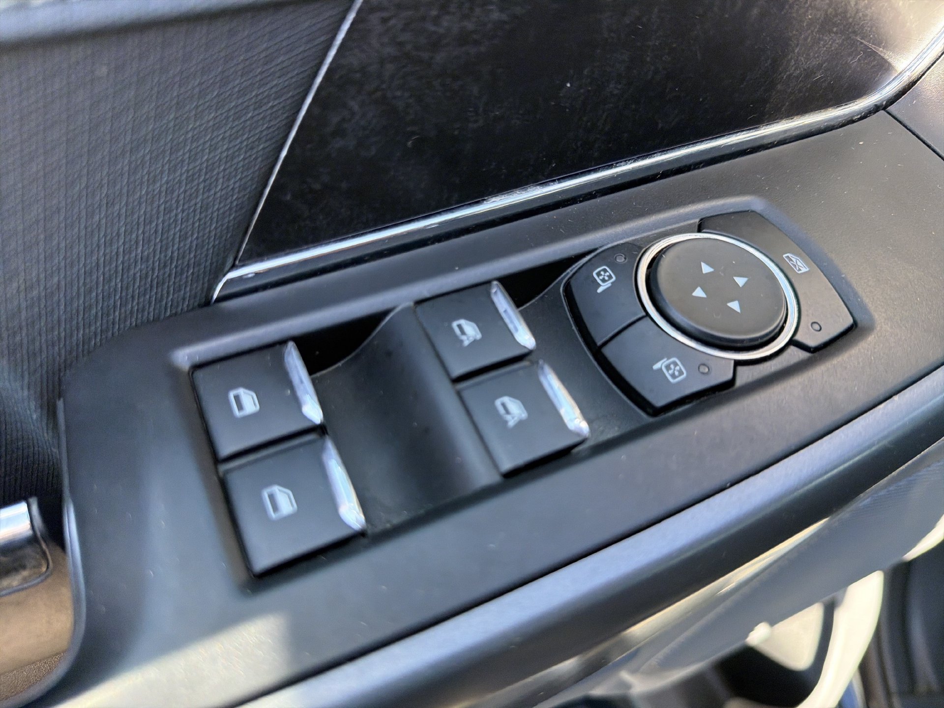 Certified 2022 Ford F150 XLT w/ Equipment Group 302A High AWD/4WD image 19