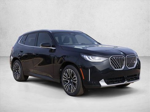 Used 2026 BMW X3 xDrive30i w/ Premium Package AWD/4WD image 3
