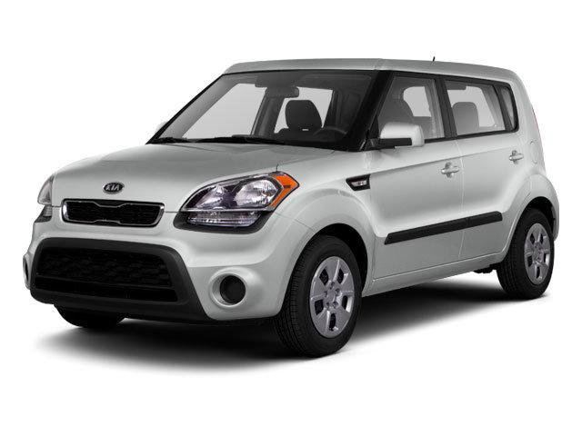 Used 2013 Kia Soul + FWD image 4