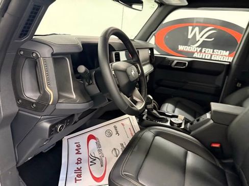 New 2025 Ford Bronco Badlands image 12