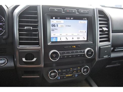 Used 2019 Ford Expedition Max Platinum RWD image 21