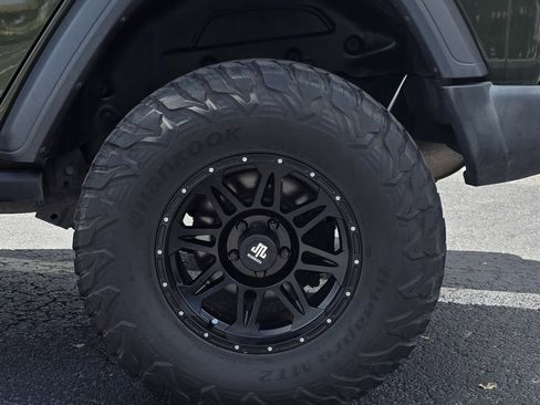 Used 2021 Jeep Wrangler Unlimited Sport AWD/4WD image 37
