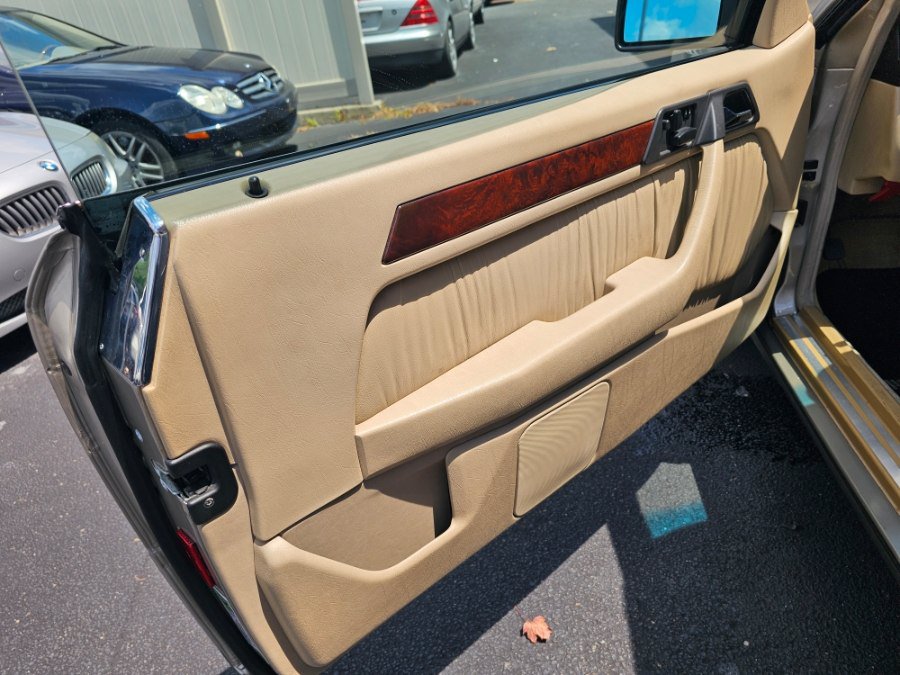 Used 1994 Mercedes-Benz E 320 Convertible image 15