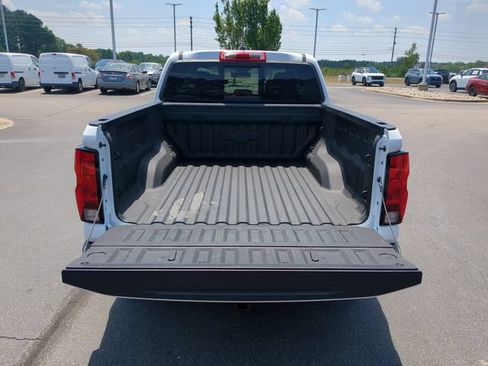 Used 2025 Chevrolet Colorado LT w/ Advanced Trailering Package RWD image 30