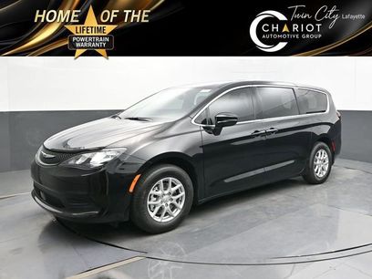 New 2025 Chrysler Voyager LX
