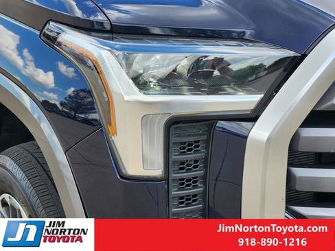 Used 2025 Toyota Tundra Limited w/ Power Package AWD/4WD image 10